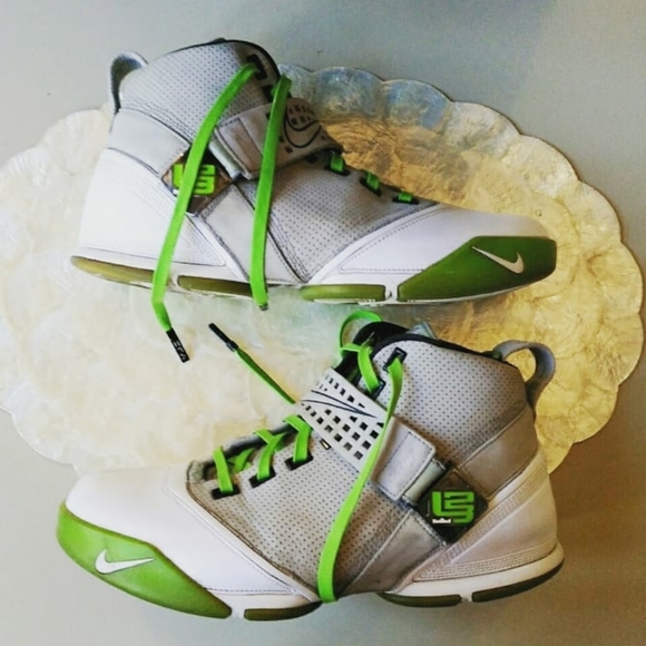 lebron 5's